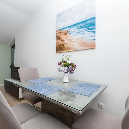 Apartment Marin