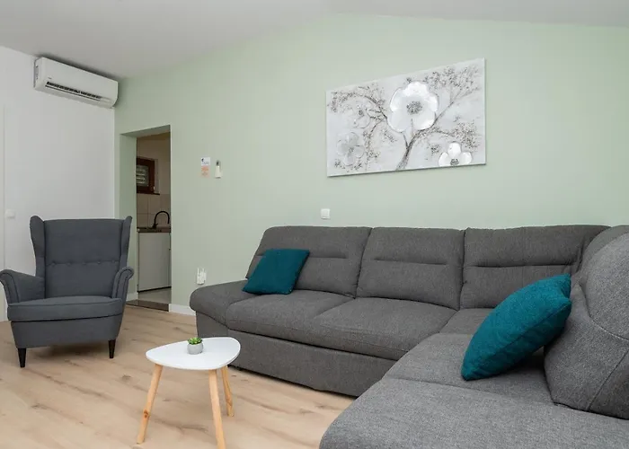 Apartment Marin Makarska